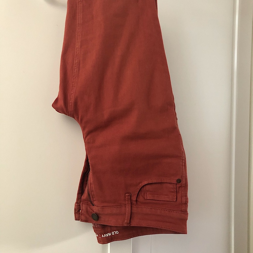 SOLD Old Navy Size 8 coral skinny jeans like new